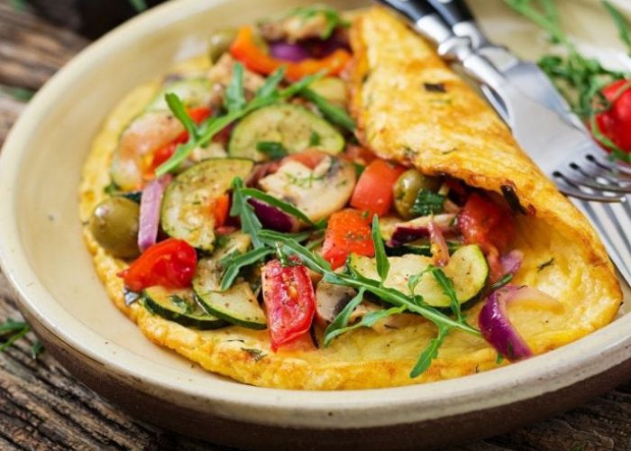 Omelette saludable de espinaca y queso magro