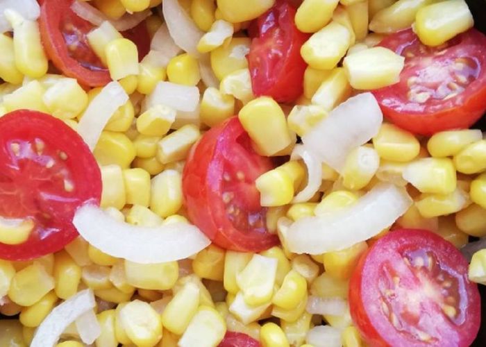 Ensalada con maíz tierno