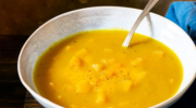 Sopa de Calabaza Italiana con Hierbas